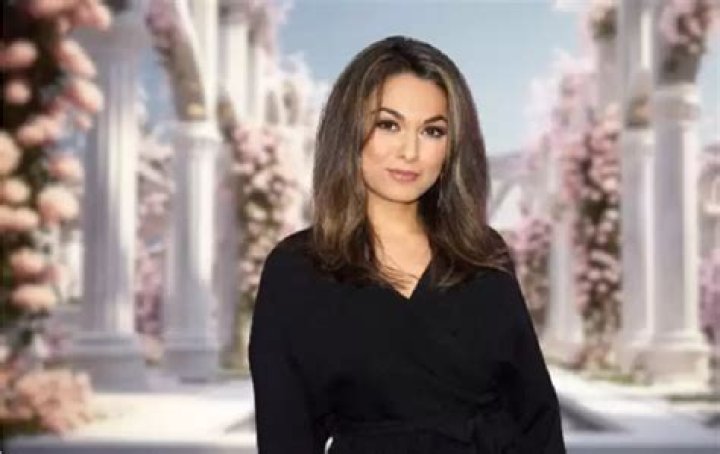 Aishah Hasnie Husband | Is She Dating Dalton Blaine