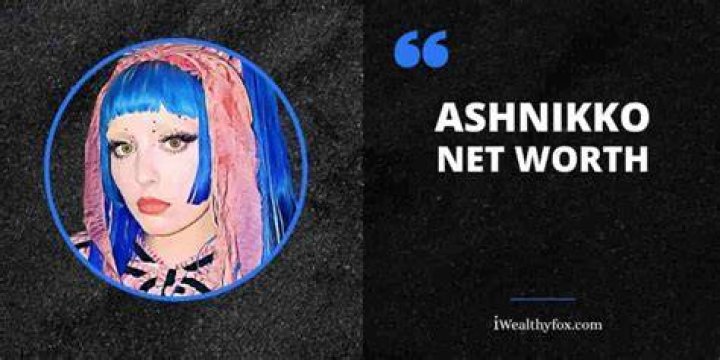 Ashnikko | Bio, Age, Net Worth, Relationship, Career