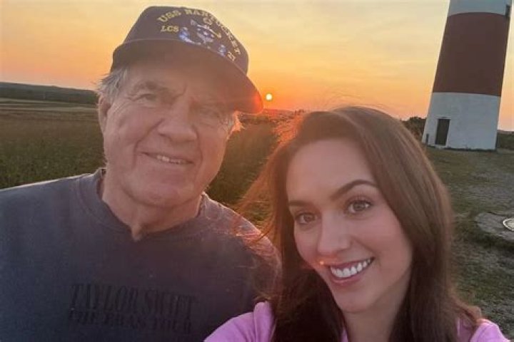 Becky Hudson | Bio, Age, Net Worth, Relationship, Career