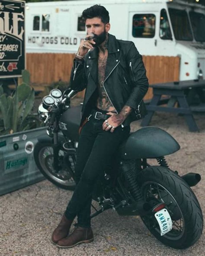 Carlos R. Costa