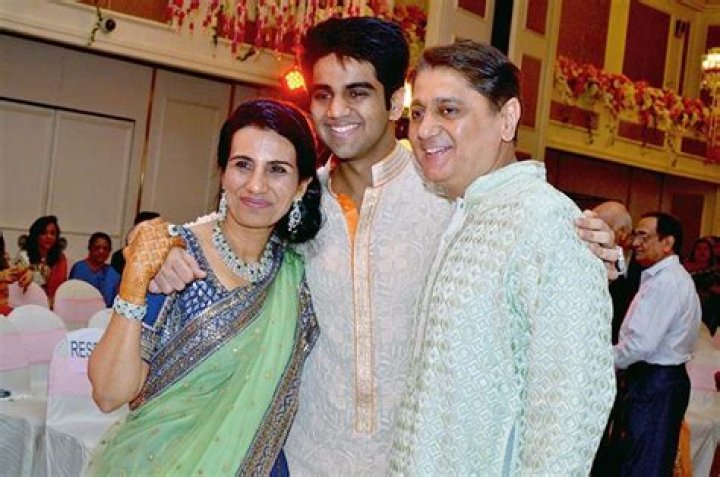 Chanda Kochhar Kids | Meet Son Arjun Kochhar And Daughter Aarti Kochhar | Net Worth