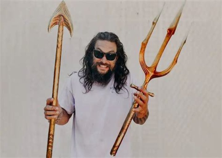 Here’s Why Jason Momoa Doesn’t Need Bodyguards.