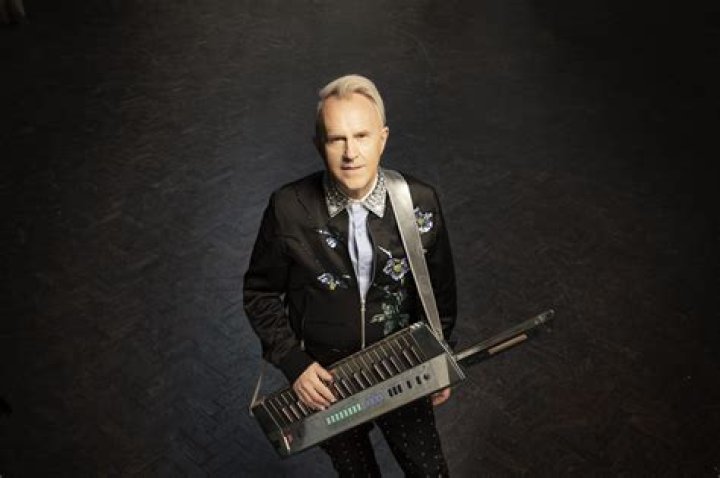 Howard Jones