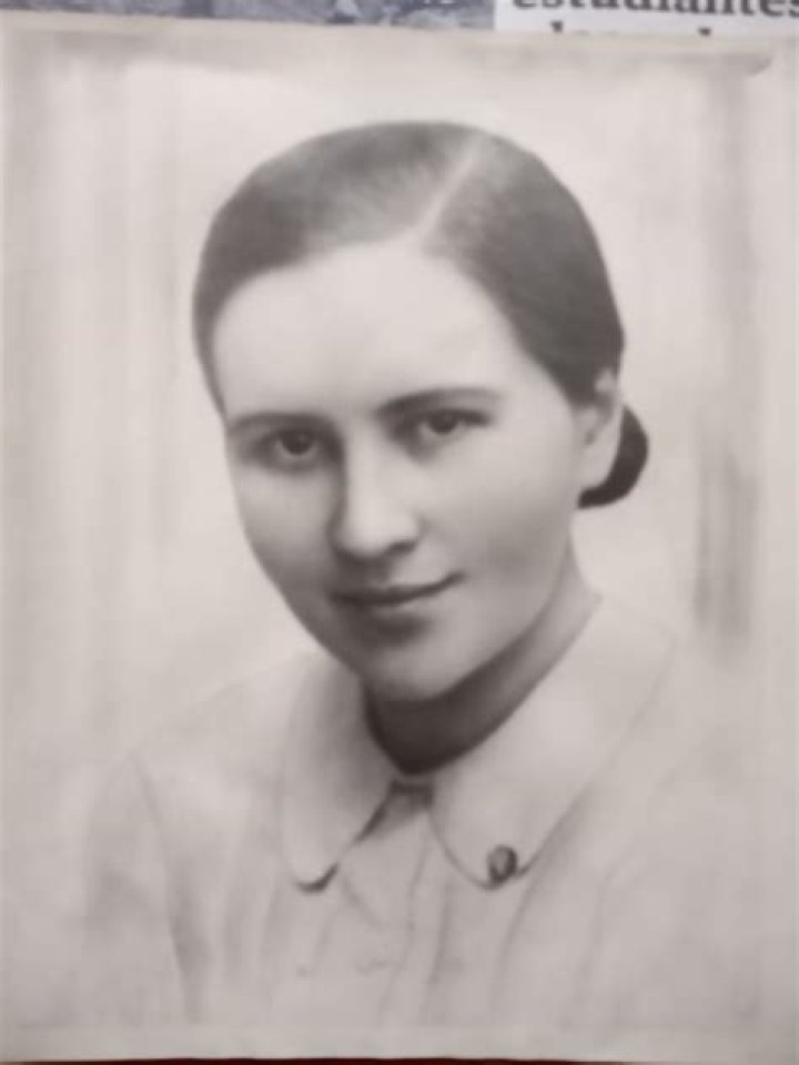 Isabel Robalino