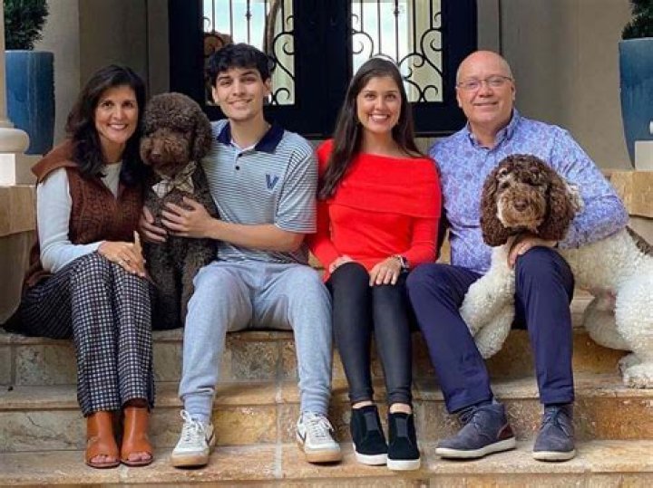 Karine Silva | Relationship, Parents And Family