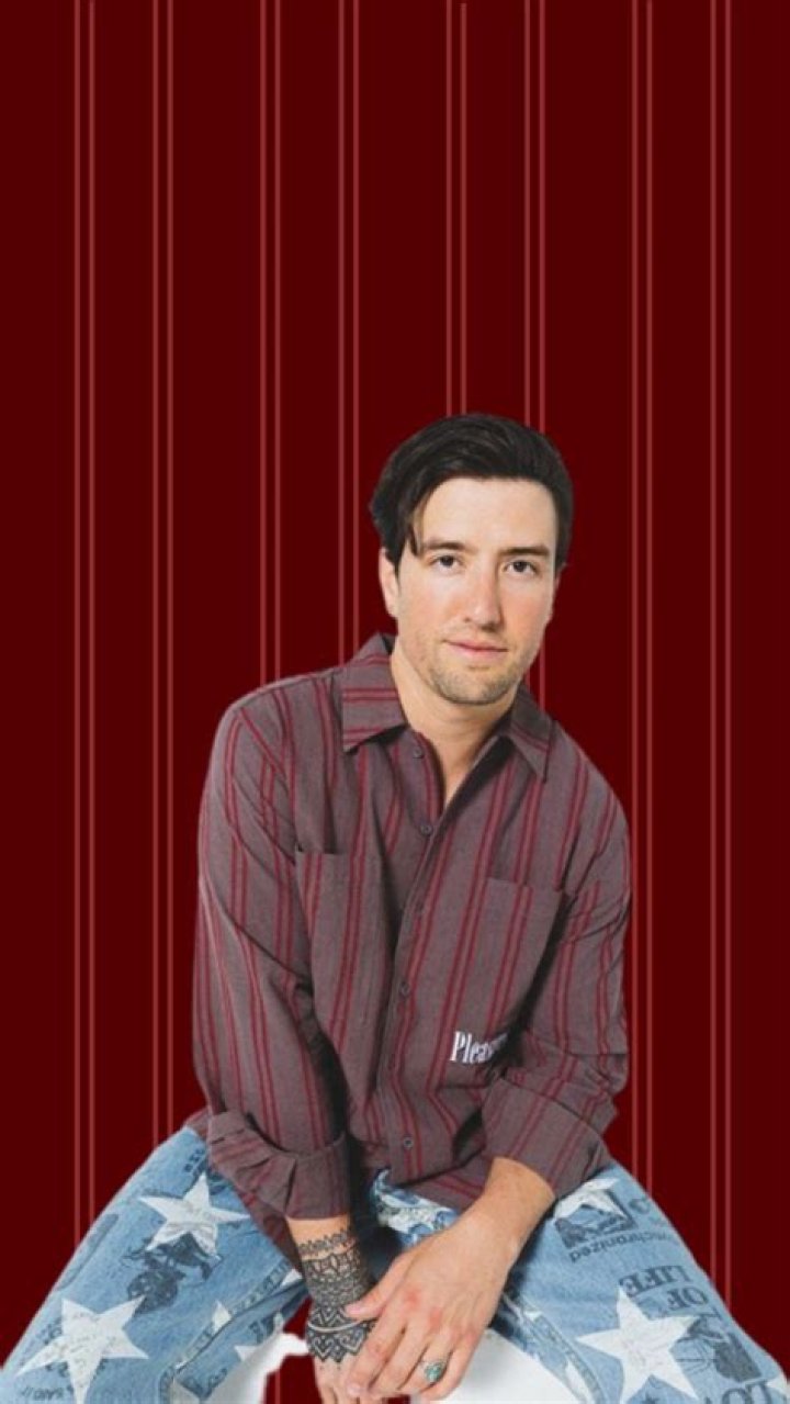 Logan Henderson