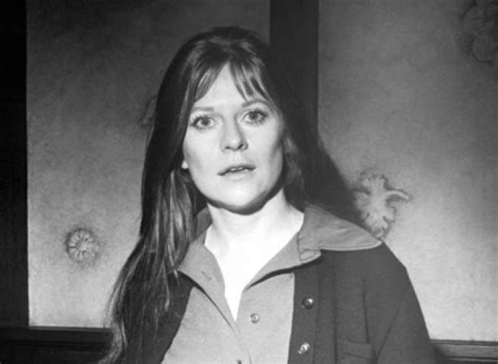 Mariclare Costello