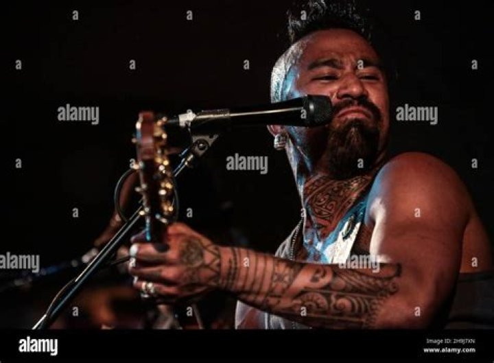 Nahko Bear