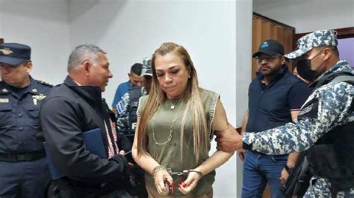 Nercy Montano | Mayor Of Besieged Salvadoran City