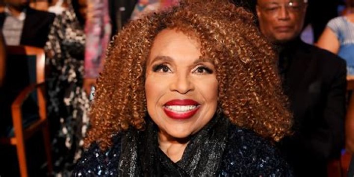 Roberta Flack- Wiki, Height, Husband, Net Worth, Career