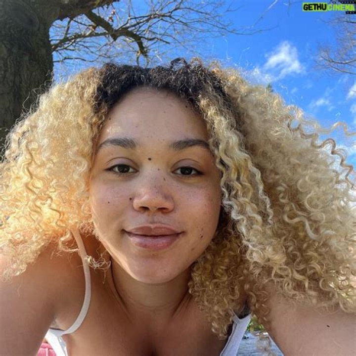 Ruby Barker | Bio, Age, Net Worth, Relationship, Career