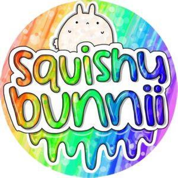 SquishyBunnii