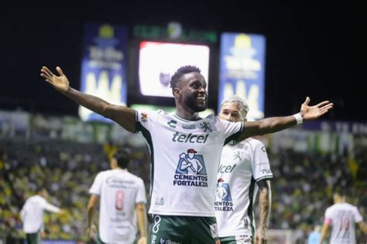Stiven Mendoza