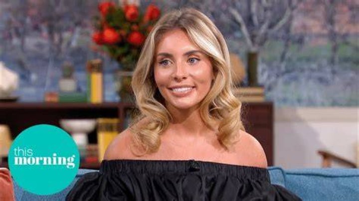 Summer Bunni | Bio, Age, Net Worth, Relationship, Career