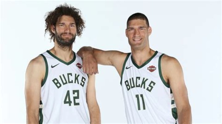 Who Is Brook Lopez Brother Alex Lopez | Wiki And Age